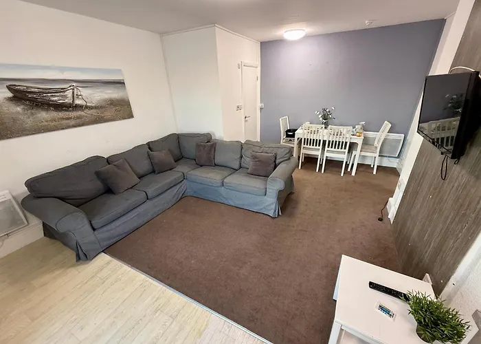 Oceana Holiday Apartments
